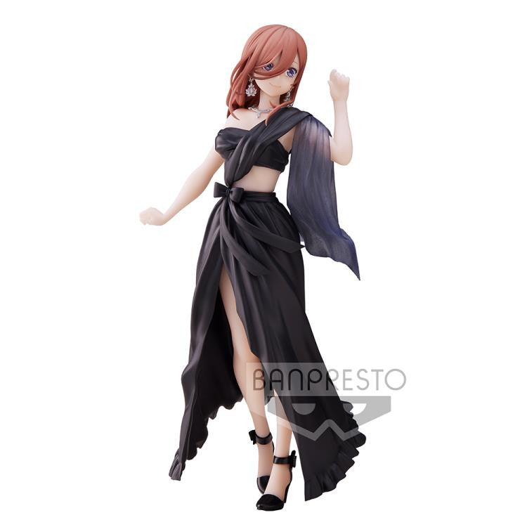 Banpresto The Quintessential Quintuplets: Kyunties Miku Nakano Prize Figure