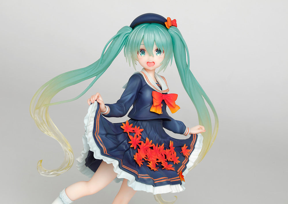 Taito Hatsune Miku 3rd Season Autumn Version Prize Figure