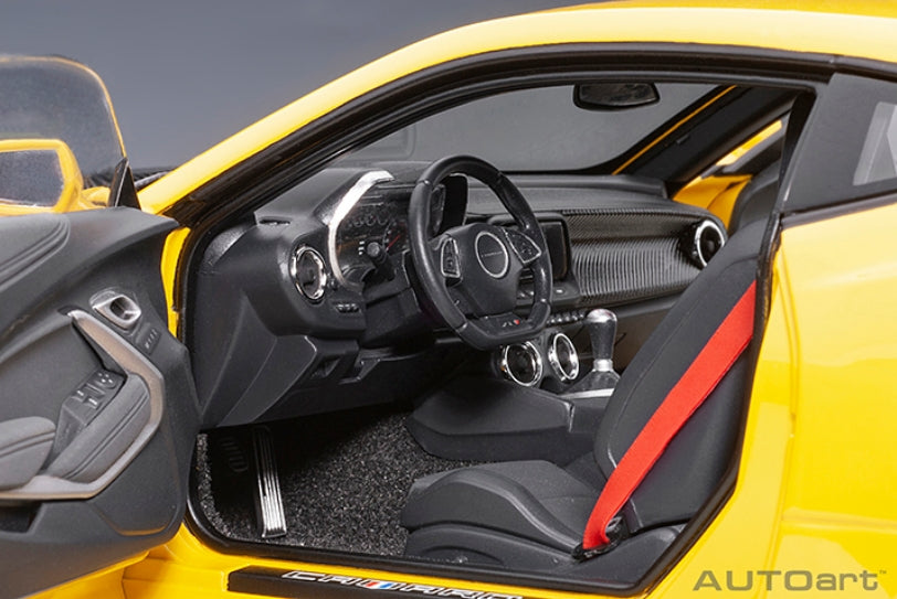 AUTOart 71205 CHEVROLET CAMARO ZL1 2017 (BRIGHT YELLOW)