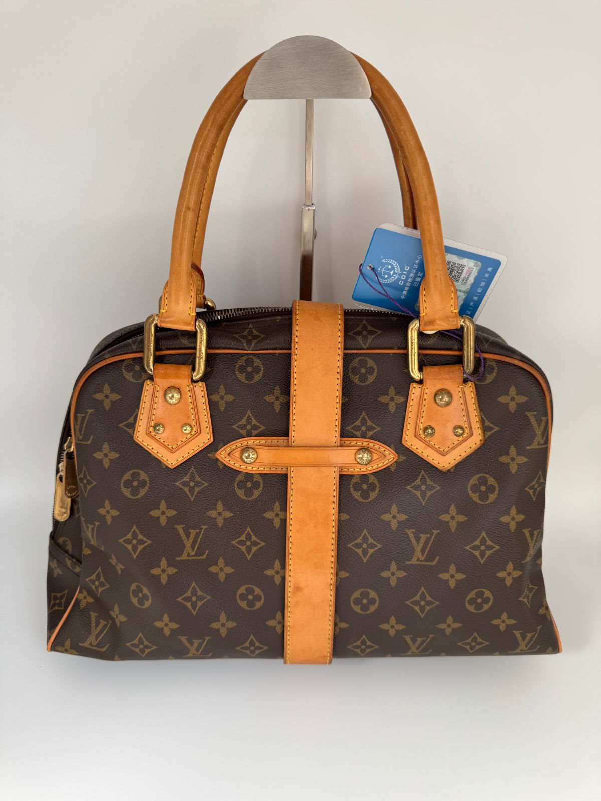 Louis Vuitton Monogram Manhattan GM Bag – Timeless Elegance & Functionality