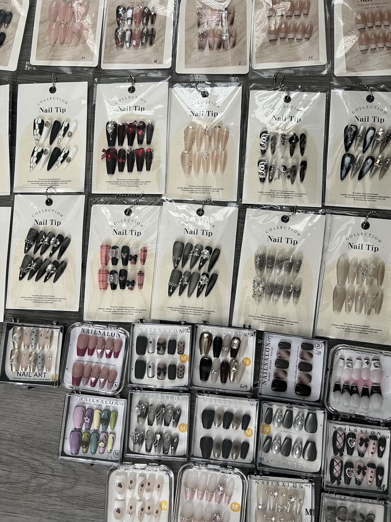 Press-on Nails