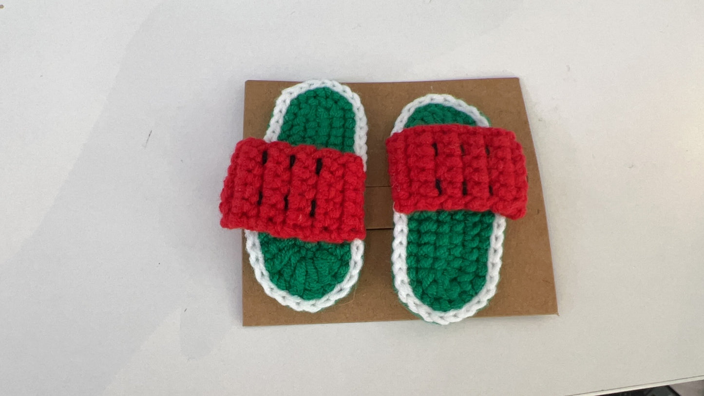 LL-X Hand knitted birthday cake hat and hairpin