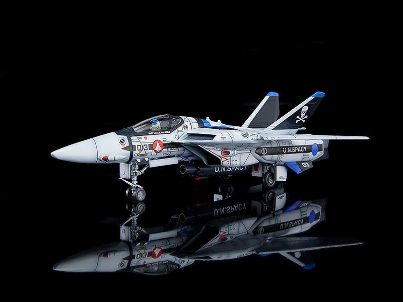 1/72 PLAMAX VF-1A/S Fighter Valkyrie (Maximilian Genus / Hayao Kakizaki) (Macross)