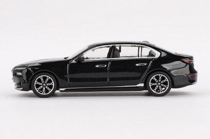 BMW i7 eDrive50 Black Sapphire (Left Handle)
