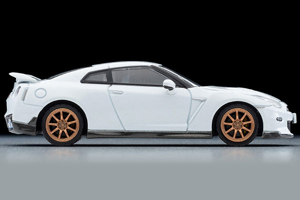 LV-N316c NISSAN GT-R Premium edition T-spec 2024 model (White)