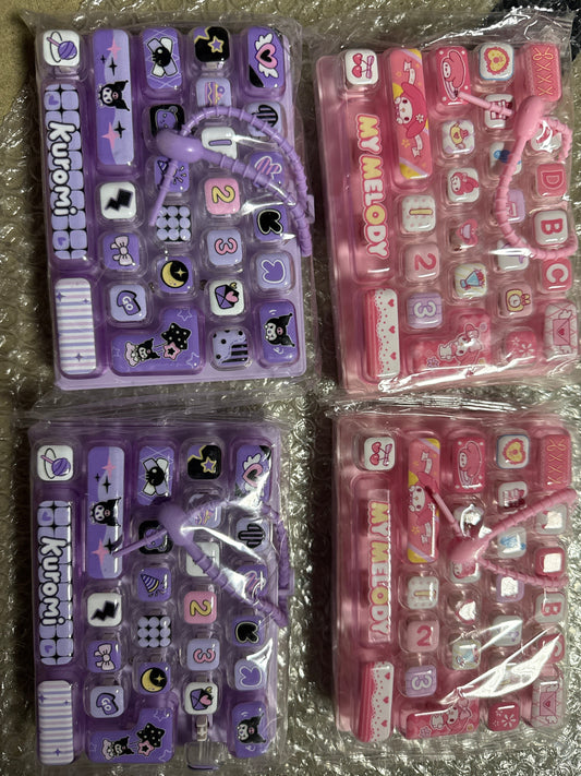 LP01 My Melody & Kuromi Fidget Keyboard Keychain