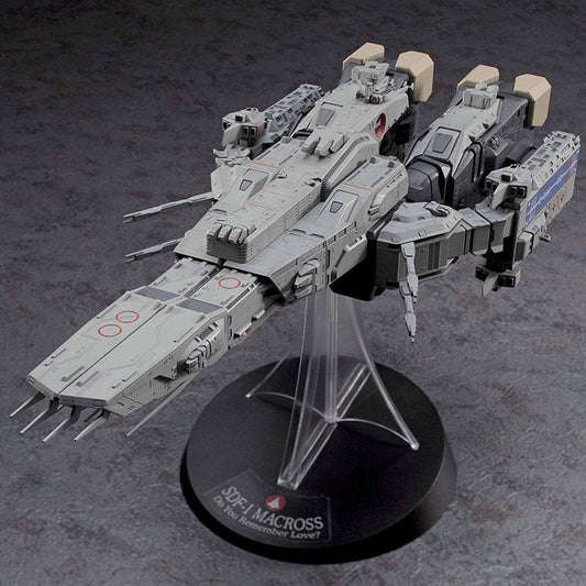 Hasegawa 1/400 Macross SDF-1 Macross Movie Edition Plastic Model