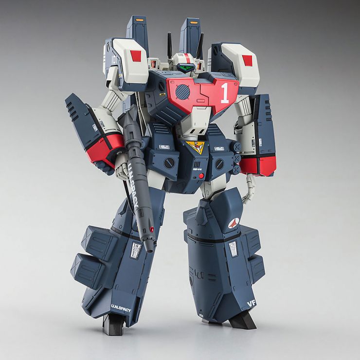 1/72 VF-1J ARMORED VALKYRIE