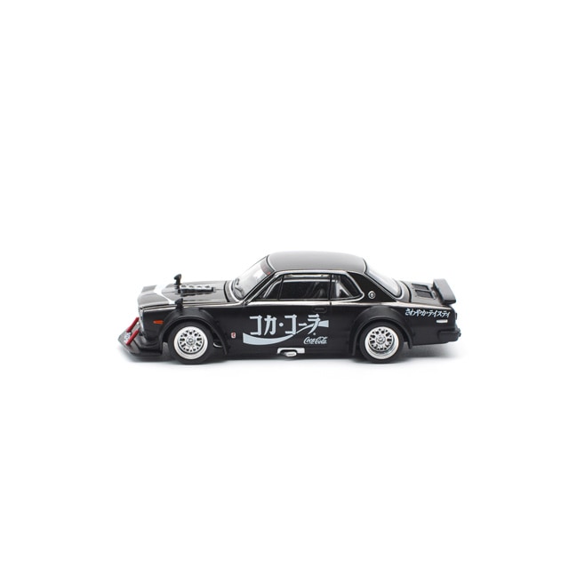 Pop Race 1:64 Skyline GT-R Drift (Hakosuka) Coca-Cola Zero JP Black Chrome PR640161 - official product view 2