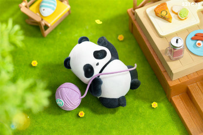 LL-X 52TOYS Panda Roll Panda As A Cat