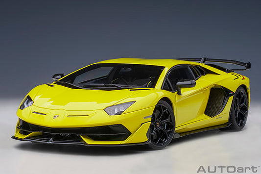 Autoart 79175  LAMBORGHINI AVENTADOR SVJ (GIALLO TENERIFE/PEARL YELLOW) 1:18
