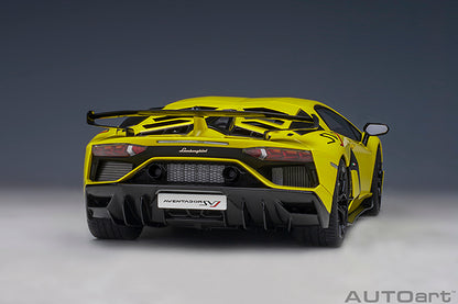 Autoart 79175  LAMBORGHINI AVENTADOR SVJ (GIALLO TENERIFE/PEARL YELLOW) 1:18