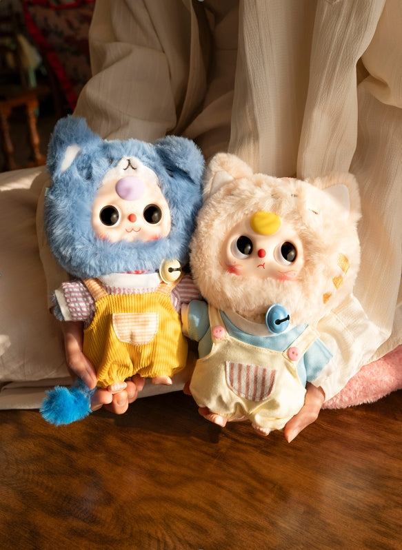 Baby Three-Kitten wardrobe