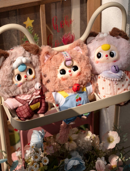 Baby Three-Kitten wardrobe