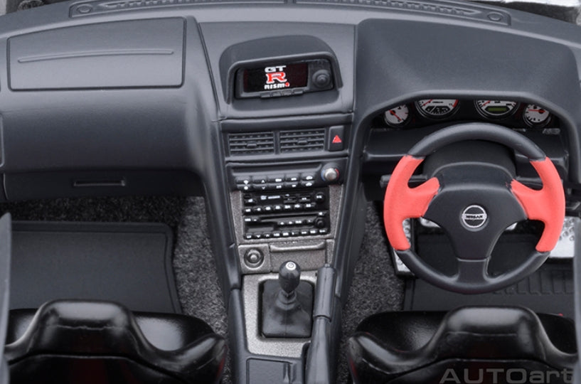 AUTOart 77461  NISMO R34 GT-R Z-TUNE (Z-TUNE SILVER)