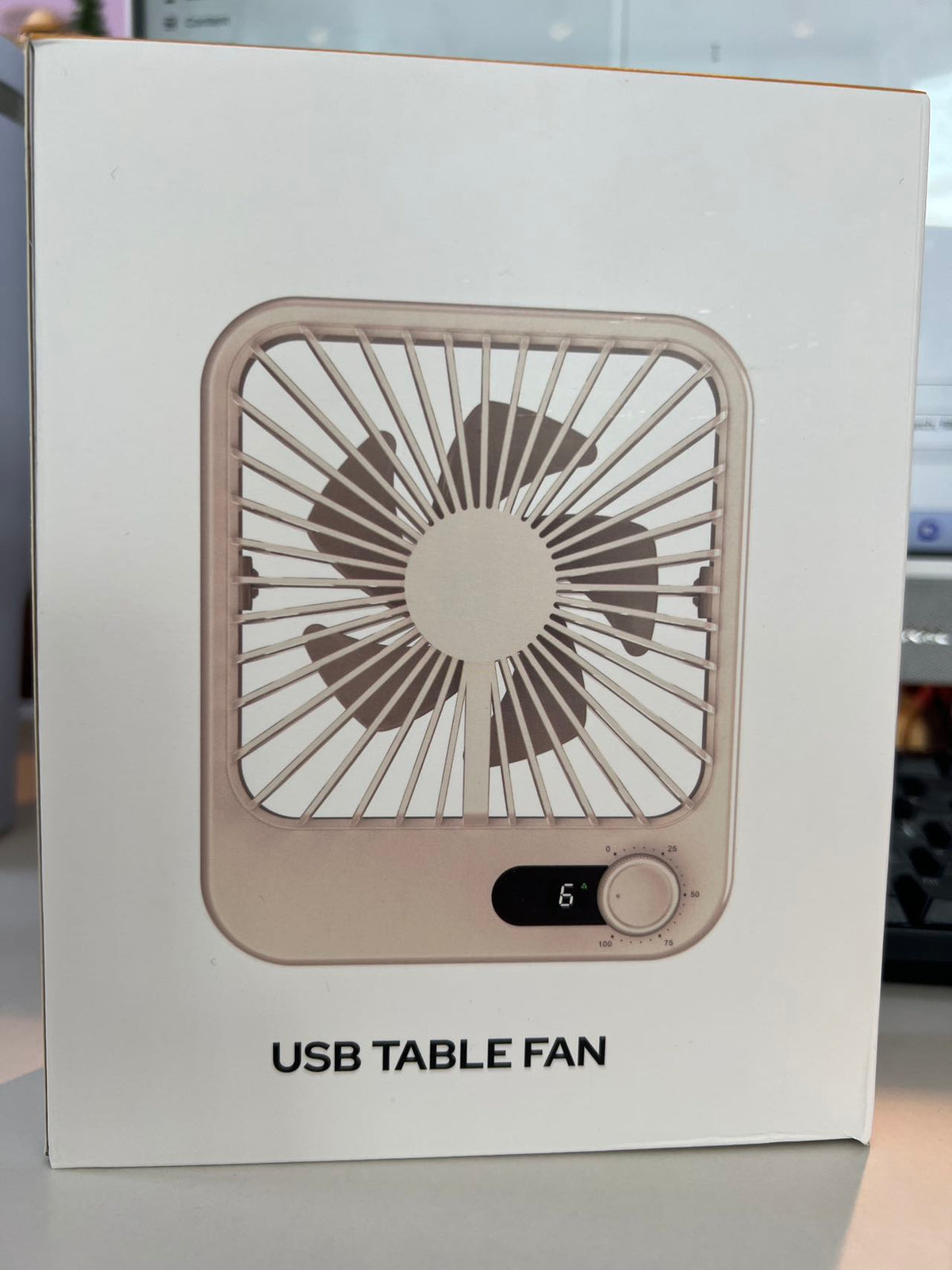 LL-X USB TABLE FAN