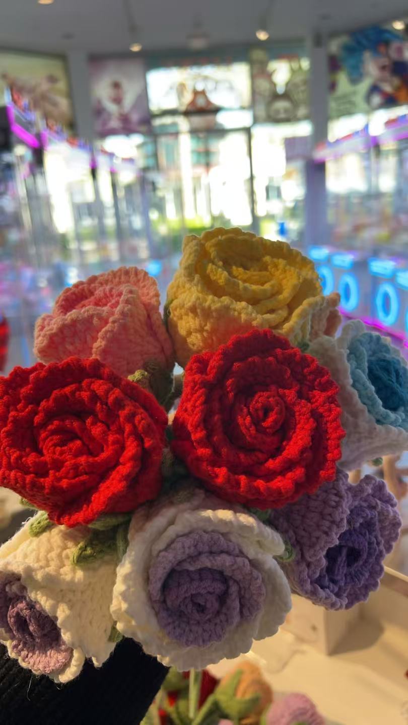 LL Thai style big rose knitted flower