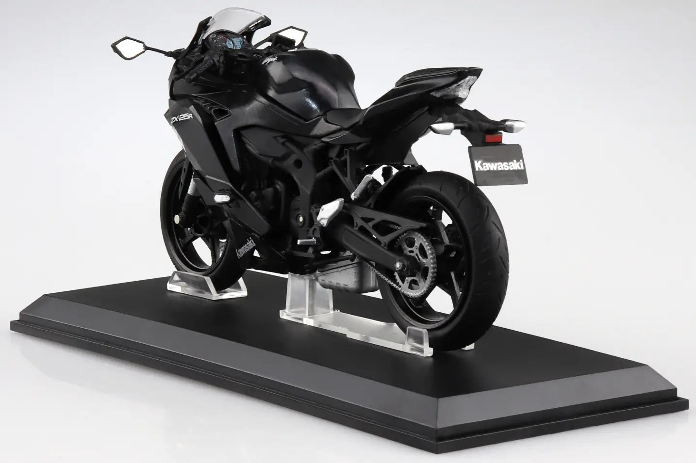1/12 Kawasaki Ninja ZX-25R Metallic Spark Black