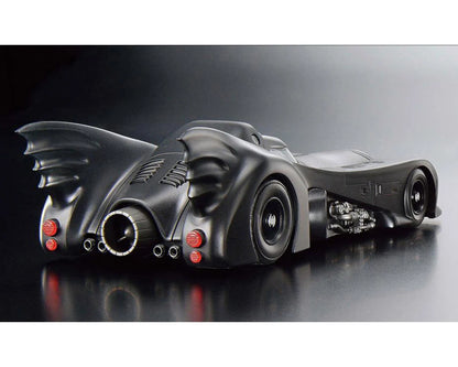 1/35 SCALE MODEL KIT BATMOBILE