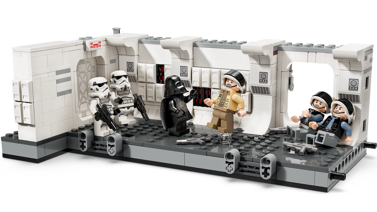 Boarding the Tantive IV — LEGO 75387 — view 3