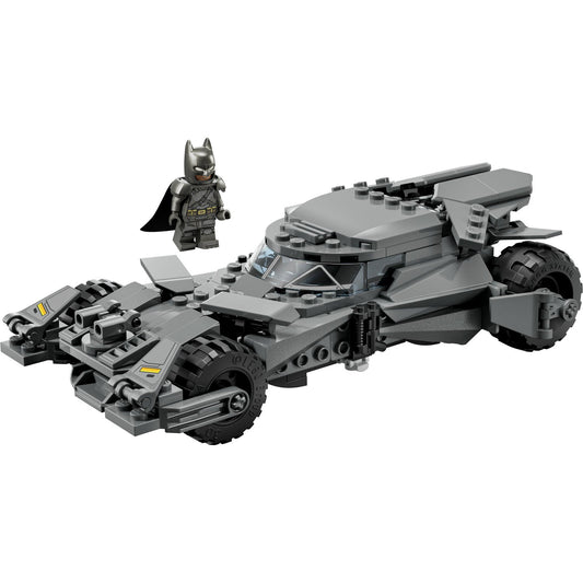 Batman v Superman Batmobile — LEGO 76331 — view 3