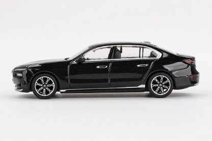 BMW i7 eDrive50 Black Sapphire (Left Handle)