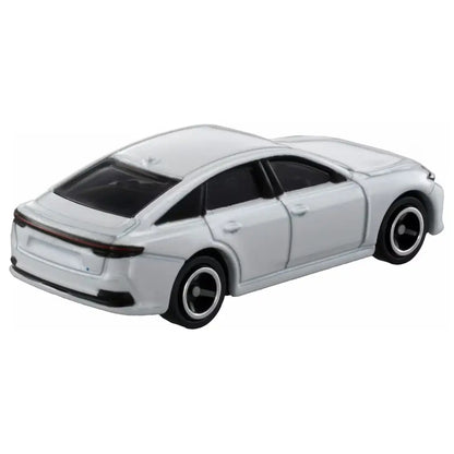 Tomica 62 1/66 Toyota Crown Sedan